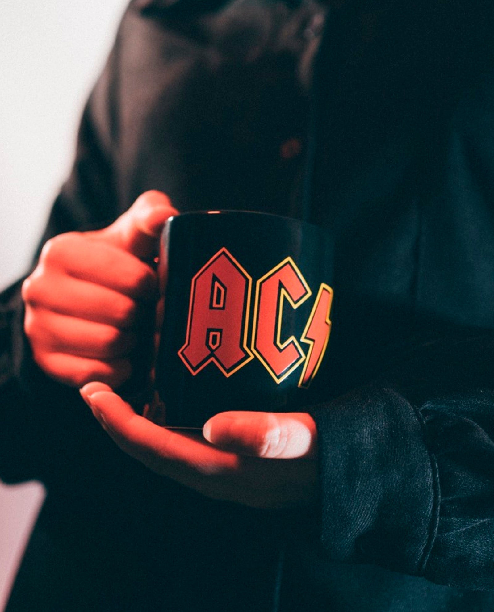AC/DC - Taza "AC/DC" - D2fy · Rocktud - Rocktud